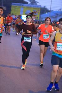 BIB: 47197
                            <button type="button" onclick="openModal(7901892)" class="btn btn-primary btn-sm float-right btn-popup" data-toggle="modal" data-target=".modal-high-quality">
                        <i class="fas fa-shopping-cart"></i> Add to Cart
                    </button>
                                            <button type="button" onclick="isThisMe(7901892, true)" class="btn btn-success btn-sm float-right btn-popup btn-isme hidden" data-toggle="tooltip" data-placement="bottom" title="นี่คือรูปของคุณใช่ไหม คลิกที่นี่เพื่อเอาเข้าอัลบั้ม">
                        <i class="fas fa-plus"></i> Add to album
                    </button>
                    <button type="button" onclick="isThisMe(7901892, false)" class="btn btn-warning btn-sm float-right btn-popup btn-isnotme hidden">
                        <i class="fas fa-ban"></i> Remove from album
                    </button>